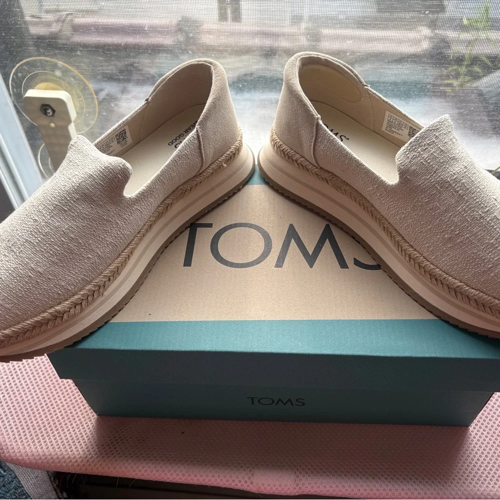 Toms Jocelyn Slip-On Espadrille in Cream - Picture 3 of 7